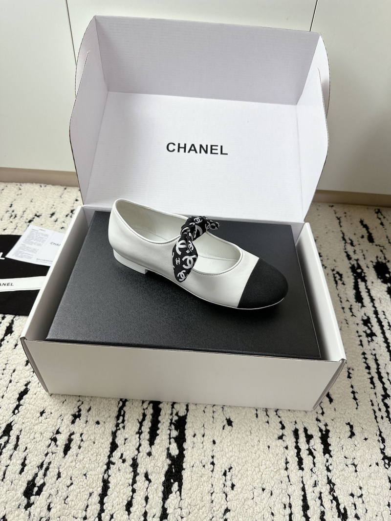 Ch**el flat shoes